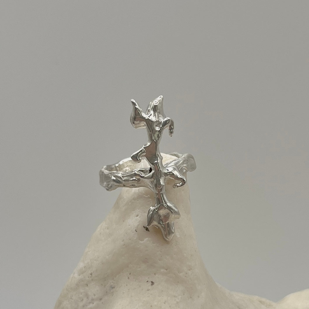 thorn ring