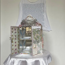 Load image into Gallery viewer, portal mirror house
