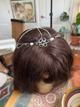Load image into Gallery viewer, angel eyes headpiece
