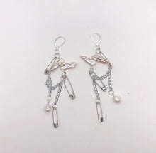 Load image into Gallery viewer, dangle earrings 4662
