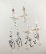 Load image into Gallery viewer, hello kitty pearl earrings
