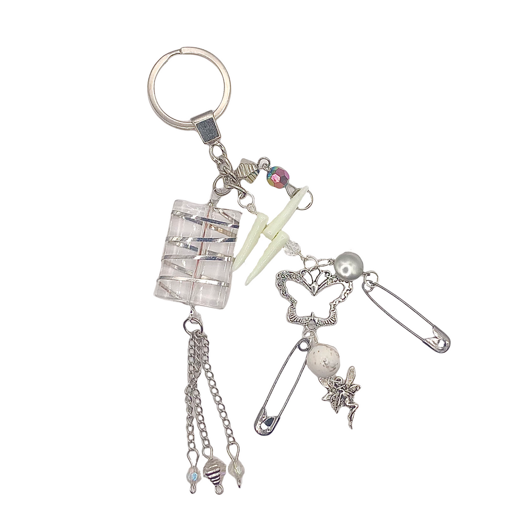 “dreaming” keychain