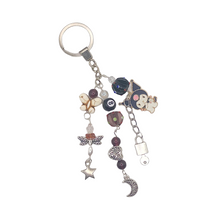 Load image into Gallery viewer, kuromi keychain
